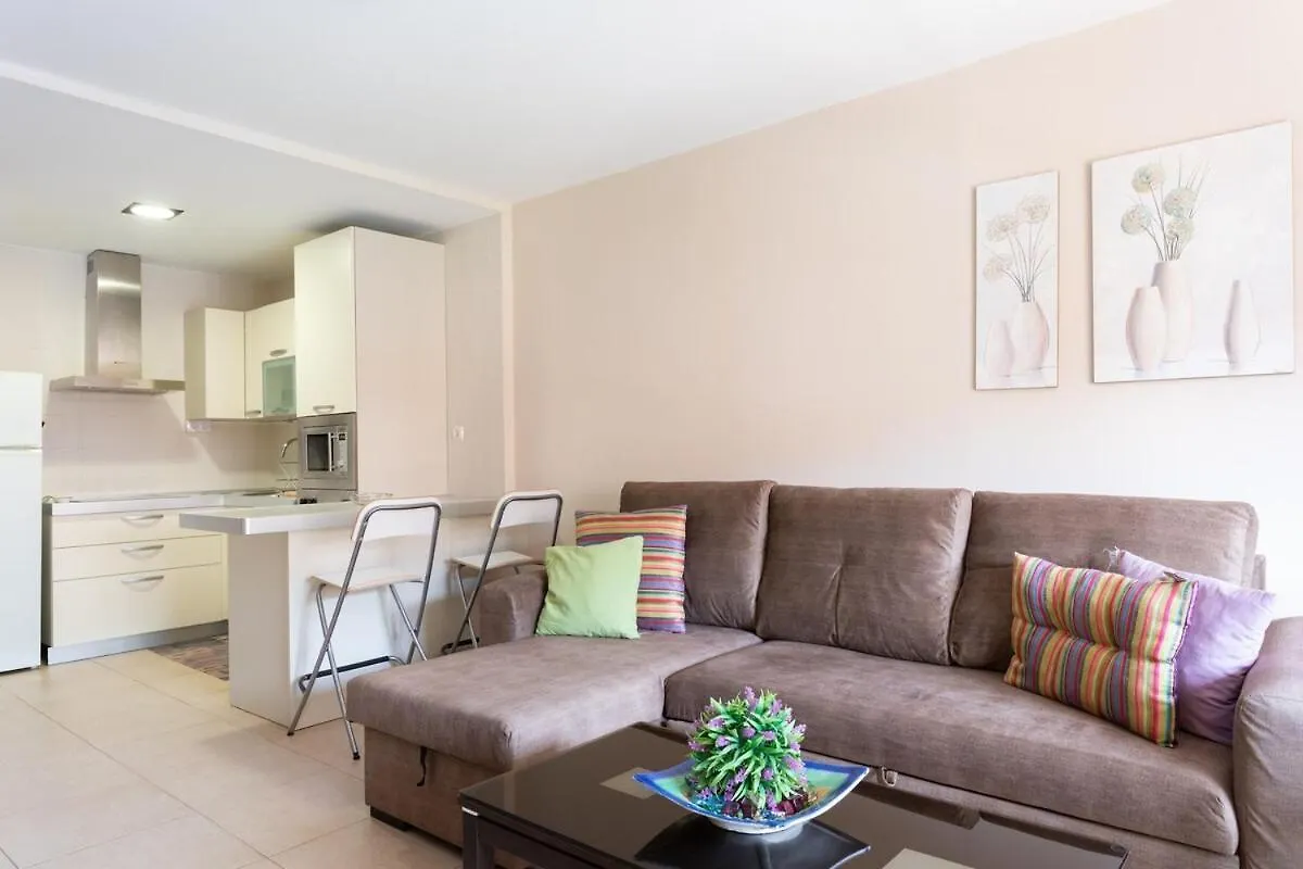 Cozy Apartment In Palmar Full Equipped